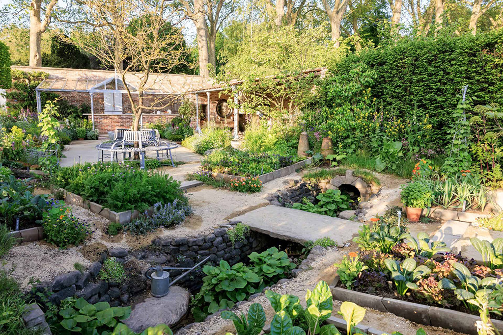 Savills Garden